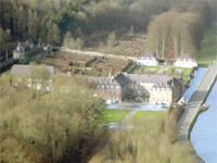 Aerial view of Freyr Castle