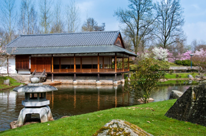 Japanese Garden, Hasselt (&copy; Alison Cornford-Matheson - iStockphoto.com)