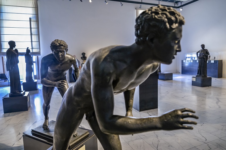 The runners, bronze statues in the National Archaeological Museum, Naples (ID 80217945 © Enrico Della Pietra | Dreamstime.com) The runners, bronze statues in the National Archaeological Museum, Naples (ID 80217945 © Enrico Della Pietra | Dreamstime.com)