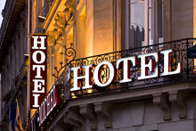 Paris Hotels