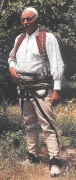 Clothing_of_Albania_003.jpg