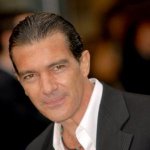 antonio_banderas_1140168.jpg antonio_banderas_1140168.jpg