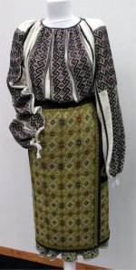 CostumeTraditionaleRomanesti_4a.jpg