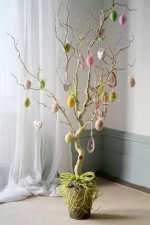 Easter.Tree.Decor.jpg