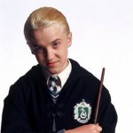 9639072_see-the-first-pics-of-draco-and-scorpius_4da58c24_m.jpg