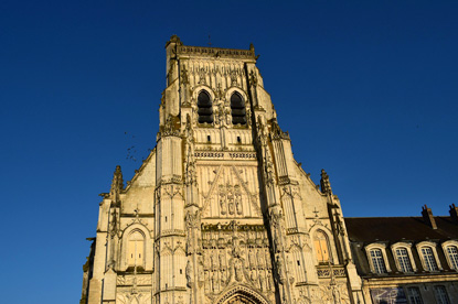 Abbeville, Somme (photo by lauremeichelbeck from Pixabay)