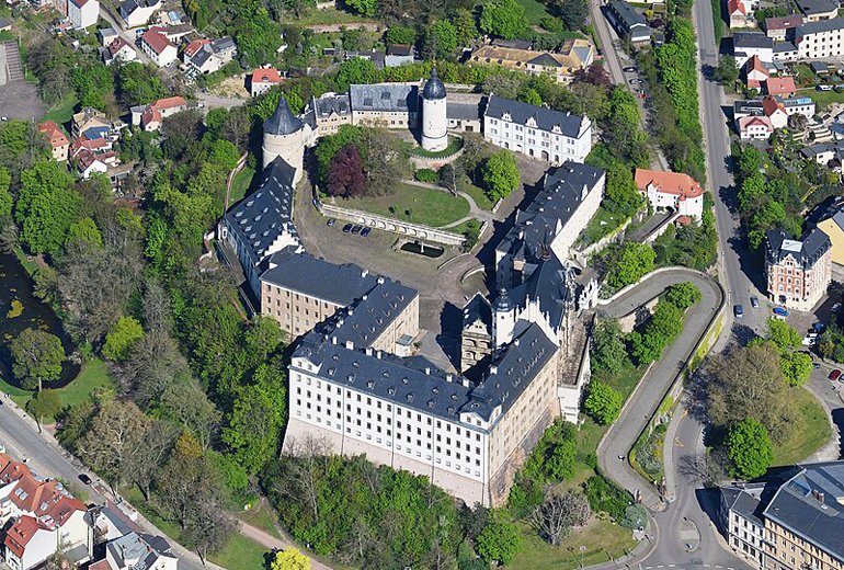 Altenburg Palace (photo by Carsten Steger - CC BY-SA 4.0)