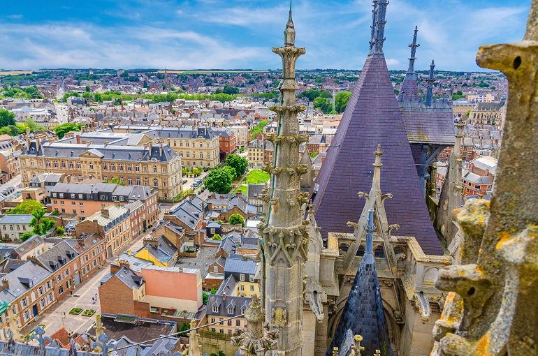 Aerial view from top of Amiens Cathedral with panorama of the city centre of Amiens (© Antanovich1985 | Dreamstime.com)