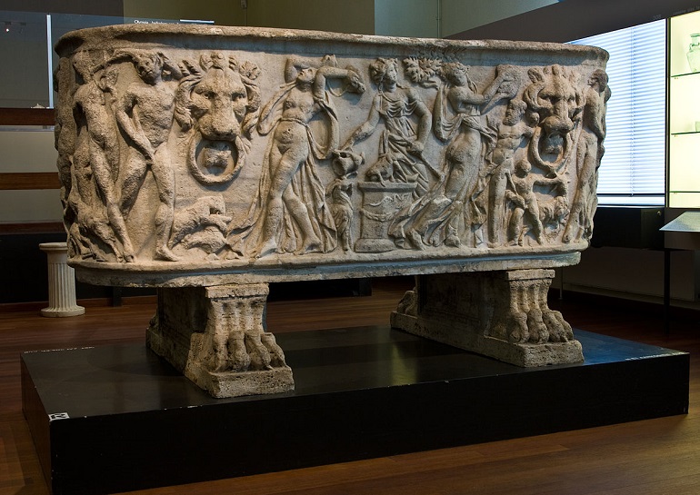 Marble Roman sarcophagus at the Allard Pierson Museum, Amsterdam (photo by Niels from Amsterdam, NL - CC BY-SA 2.0)
