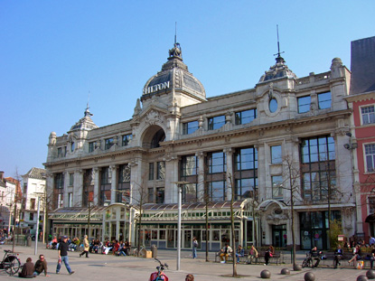 Hilton Hotel, Antwerp (&copy; Eupedia.com)