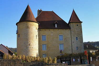Château Pécauld, Arbois, Franche-Comté (photo by Damien Boilley - CC BY 2.0)