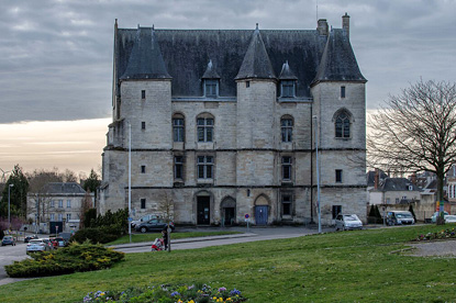 Argentan, Normandy, France (photo by Claude Gardères - CC BY-SA 4.0)