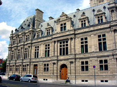 Town Hall, Arras (&copy; Eupedia.com)