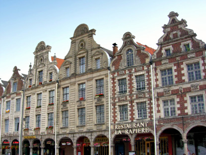 Grand Place, Arras (&copy; Eupedia.com)