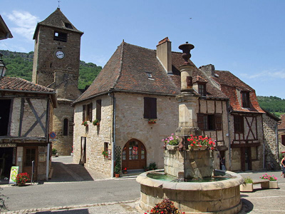 Autoire, Midi-Pyrénées (photo by Christophe.Finot - CC BY-SA 2.5 Generic license.)