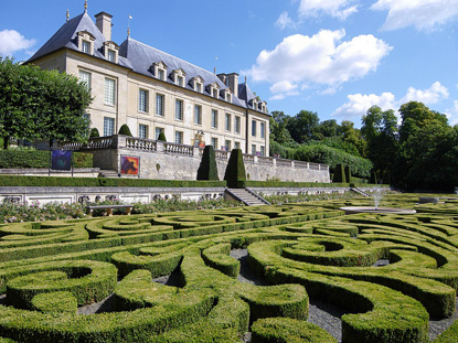 Auvers Castle, Val d'Oise (photo by Châteauvers - CC BY-SA 3.0)