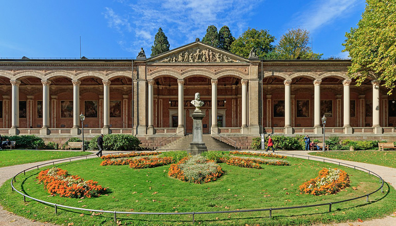 Trinkhalle, Baden-Baden (photo by A.Savin)