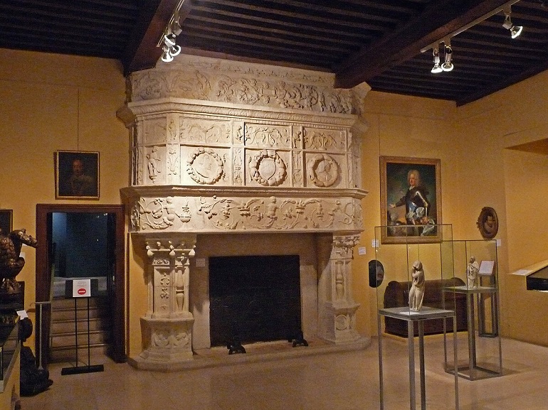 Musée Barrois, Bar-le-Duc (photo by Ji-Elle - CC BY-SA 3.0)