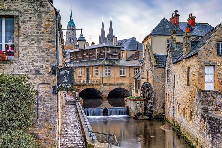 Bayeux (photo by RohitVermaPhotography - CC BY-SA 4.0)