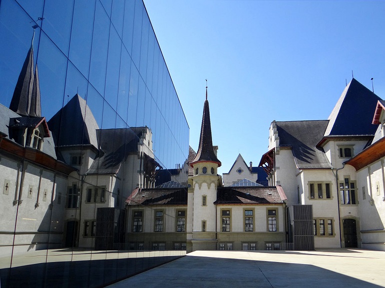 Bernisches Historisches Museum, Bern (photo by Marianabeauty - CC BY-SA 3.0)