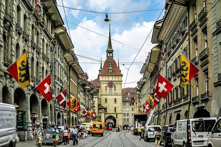 Käfigturm, Bern (photo by 박 기호 from Pixabay)