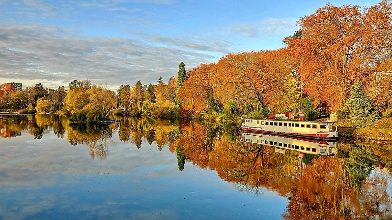 Parc Micaud, Besançon (photo by JGS25 - CC BY 4.0)