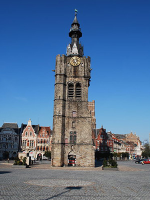 Belfry of B�thune (photo by Jean Housen - CC BY-SA 3.0)