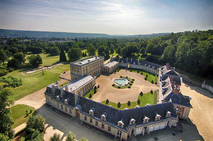 Château de Bizy, Normandy, France (photo by Olivier Cambus - CC BY-SA 3.0)