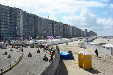 Beach at Blankenberg from the Belgium Pier (&copy; Eupedia.com)