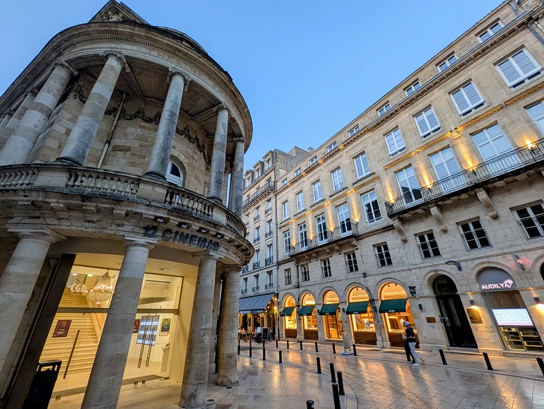 Rue Montesquieu, Bordeaux (Eupedia.com)
