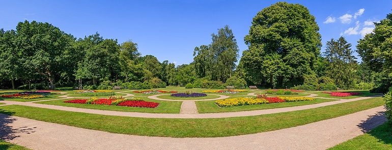 Bürgerpark, Bremerhaven (photo by H. Zell - CC BY-SA 3.0)