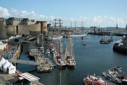 Brest (photo by frederic raux from Pixabay)