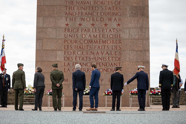 Independence Day Ceremony at the US Naval Monument in Brest (photo by U.S. Navy photo by Petty Officer 3rd Class Jesse Schwab)