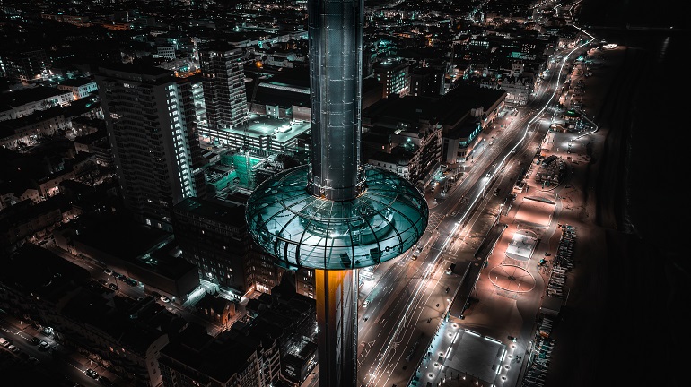 British Airways i360 at night, Brighton (© Pavel Babic | Dreamstime.com)