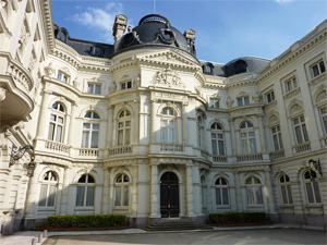 Belgian Court of Accounts building, Regency Street, Brussels (&copy; Eupedia.com)