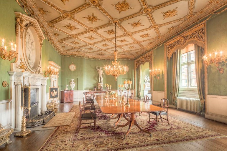 Dining room, Burton Constable Hall