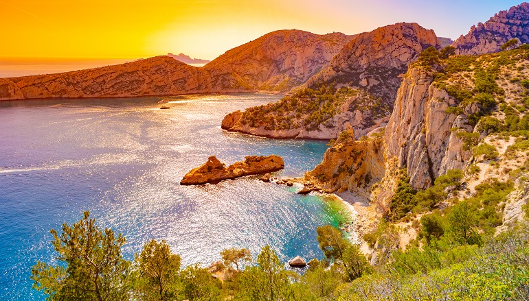 Sunset over the Calanques National Park (© Romasph | Dreamstime.com)