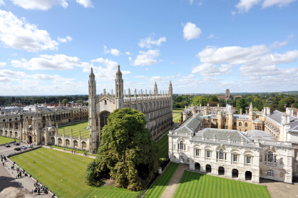 King's College, Old Schools & Clare College, Cambridge University ( oversnap | iStockphoto.com)