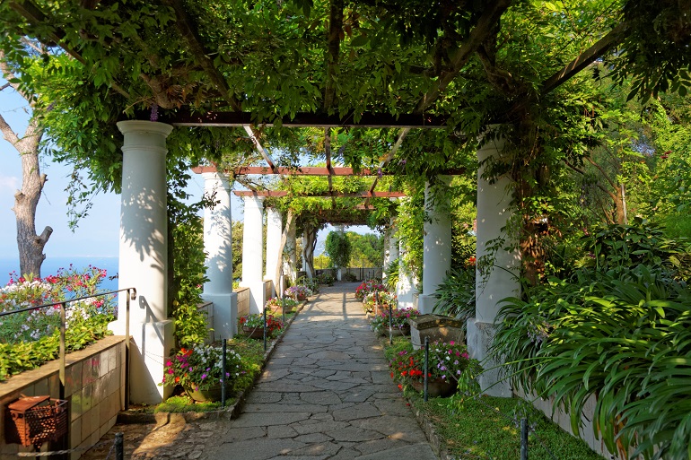 Gardens of the Villa San Michele, Capri (© Guido Amrein | Dreamstime.com)