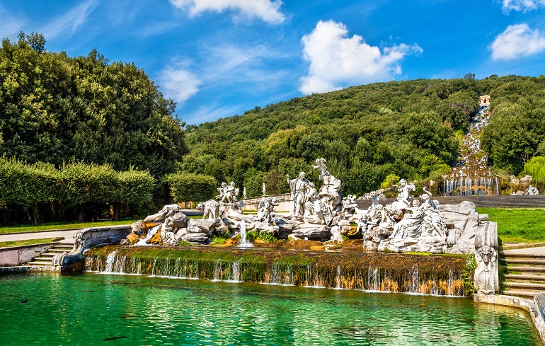 Fontana di Venere e Adone at the Royal Palace of Caserta (© Leonid Andronov | Dreamstime.com)