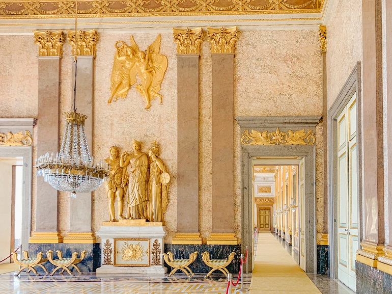 Interior of the Royal Palace of Caserta (© WenVision | Dreamstime.com)