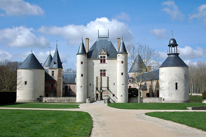 Chamerolles Castle, Centre-Val de Loire, France (photo by DomRoc91 - CC BY-SA 4.0)