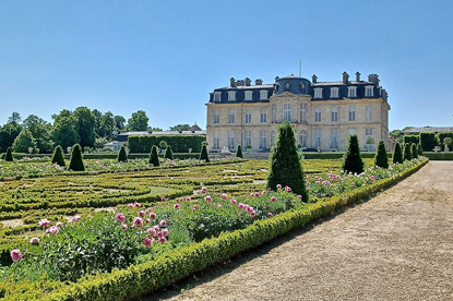 Château de Champs-sur-Marne, Seine-et-Marne (photo by Thomas1313 - CC BY-SA 4.0)