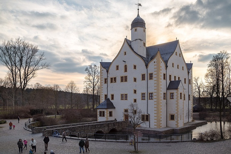 Wasserschloß Klaffenbach, Chemnitz (photo by Norman Held - CC BY 3.0)