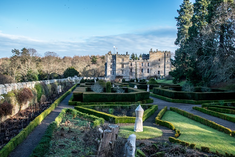 Chillingham Castle (photo by TSP - CC BY-SA 4.0)