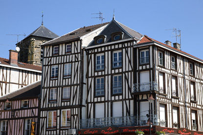 Châlons-en-Champagne, Champagne-Ardenne (photo by PMRMaeyaert - CC BY-SA 4.0)