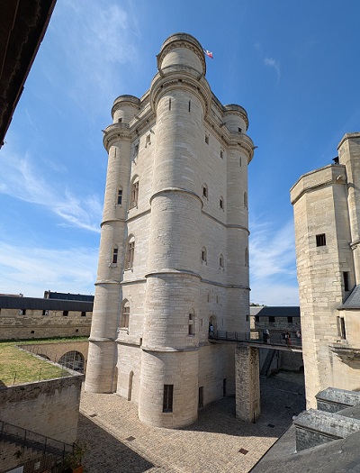 Donjon du Château de Vincennes (© Eupedia.com)
