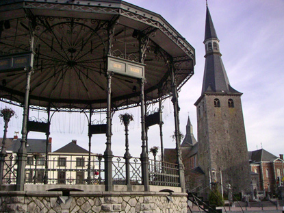 Collegiate church of Ciney &copy; Eupedia.com)