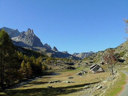 Vallée de la Clarée, Provence-Alpes-Côte d'Azur (photo by MOSSOT - CC BY 3.0)