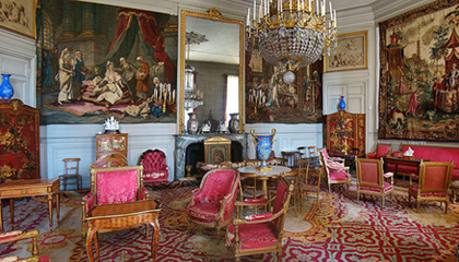 Music lounge, Compiègne Castle (photo by Tango7174 - CC BY 3.0)